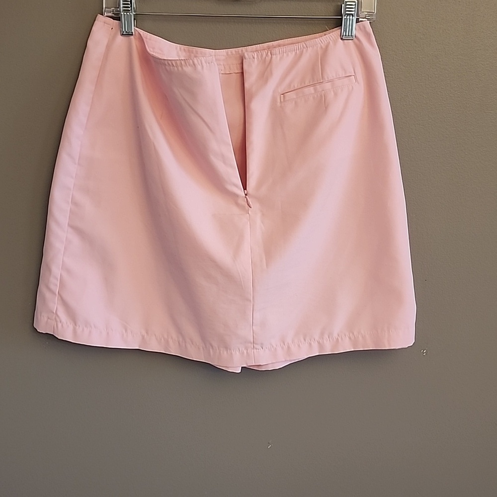 Izod Women's Pink Skorts - Picture 6 of 11